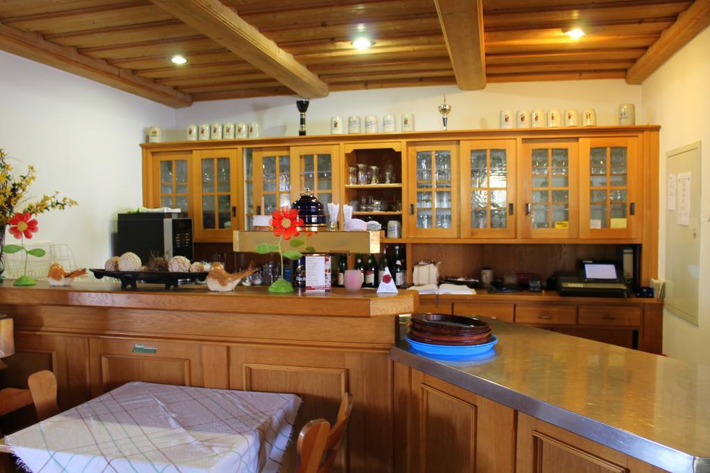 Gasthaus Zur Linde Gebsattel Экстерьер фото